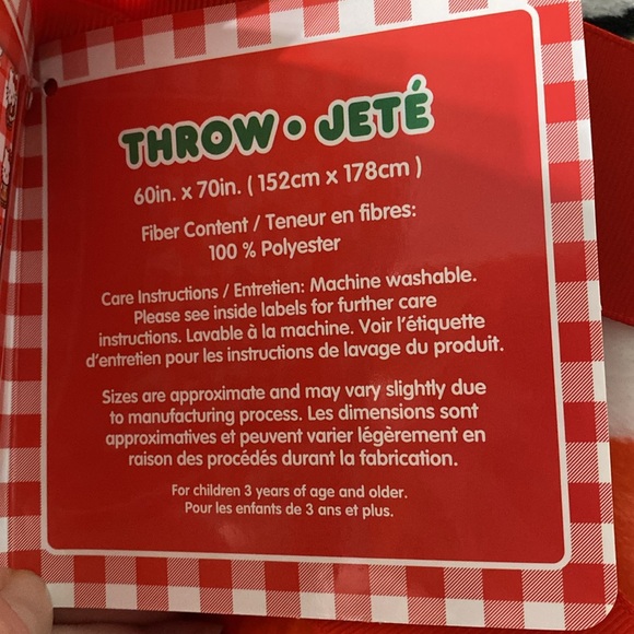 NWT Hello Kitty Gingham Checkered Gingerbread Blanket - Picture 3 of 4